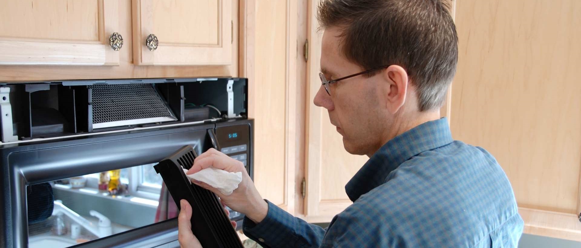Kitchen fitters KT6